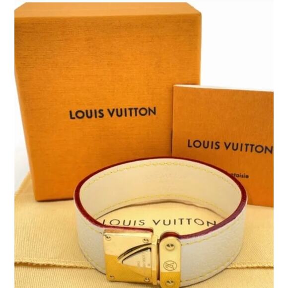 Authentic Louis Vuitton Suhali Leather Koala Bracelet with Box, Dust bag, & Card - Picture 1 of 8